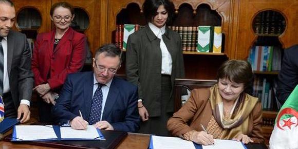 Algérie-Grande Bretagne: un accord de coopération pour l'amélioration de l'enseignement de l'anglais