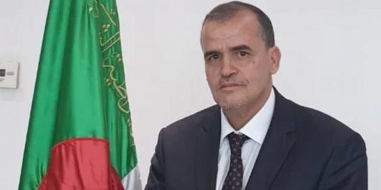الجزائر-بحث تطوير التعاون الاقتصادي رزيق يلتقي رئيس غرفة التجارة الجزائرية - الفرنسية