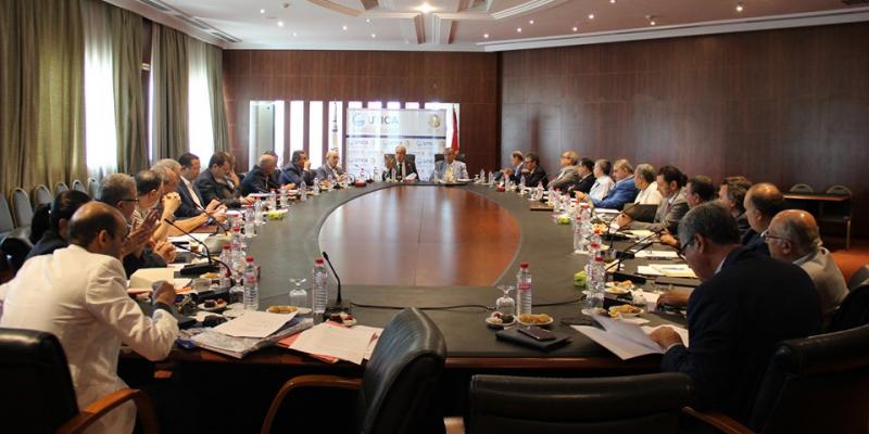 تونس: رجال أعمال؛ تونس تحتاج الإستقرار وبرنامج إنقاذ قبل فوات الأوان…